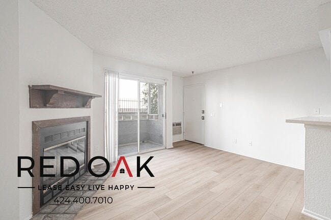 Building Photo - 10346 Commerce Ave