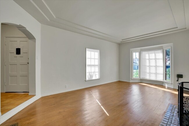Foto del edificio - 3800 Roxton Ave