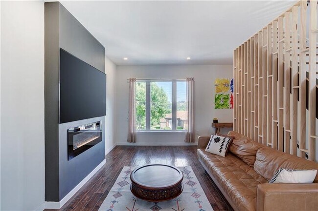 Foto del edificio - 6512 Adelphia St