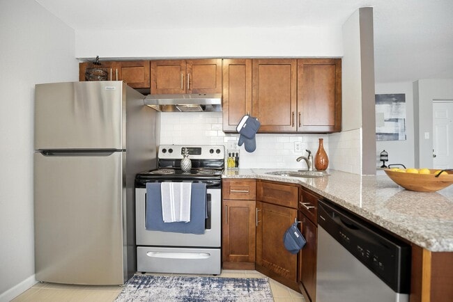 Building Photo - Northbrook Apartments