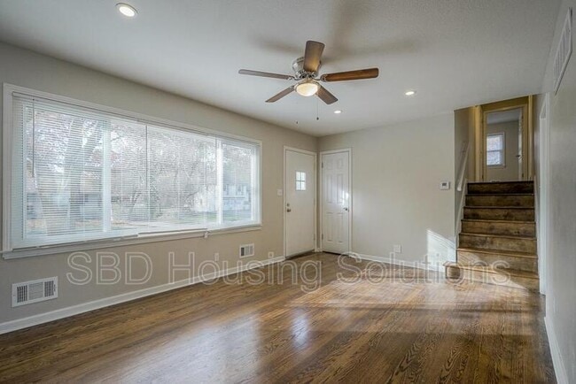 Building Photo - 9404 E 80 Terrace