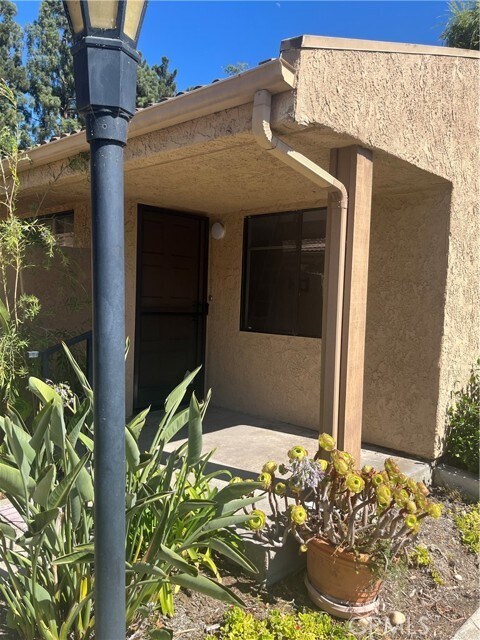 Foto principal - 4708 Lakeview Ave