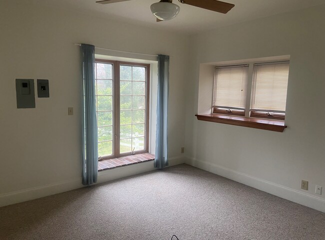 master Bedroom - 281 Brookmead Rd