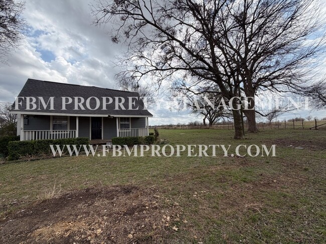 Building Photo - 1119 Pluto Rd