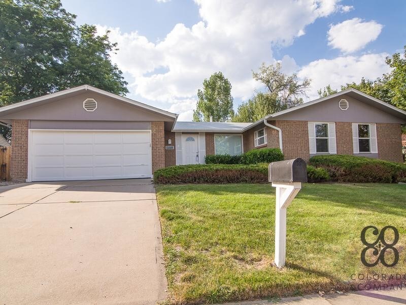 4155 E Peakview Cir, Centennial, CO 80121 House for Rent in