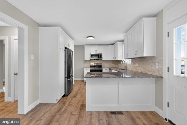 Building Photo - 2105 Second Street Pike