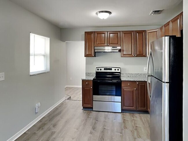 Foto del edificio - 8312 N 39th St