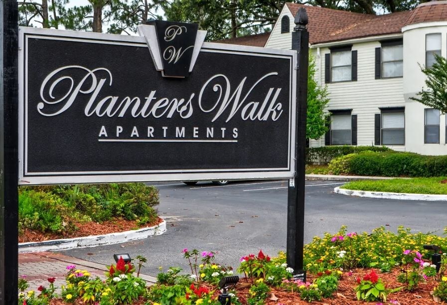 Planters Walk Apartments Jacksonville, FL