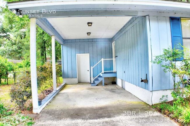 Building Photo - 38 Sunset Blvd