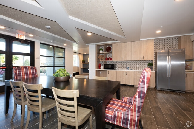 Community Room - Siesta Senior Apartments