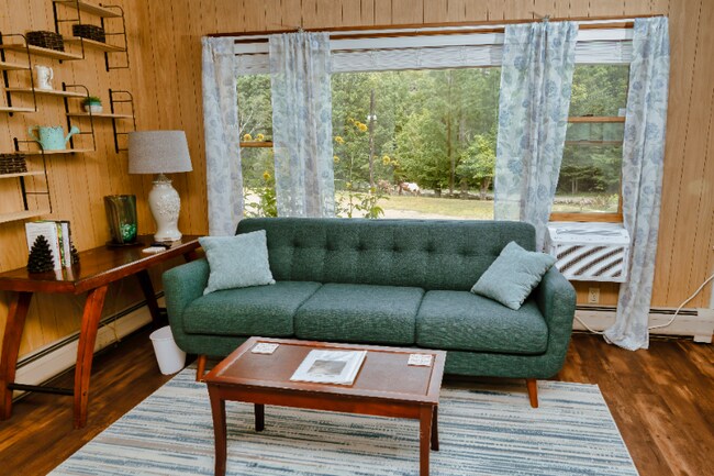 Foto del edificio - 303 Mccard Rd