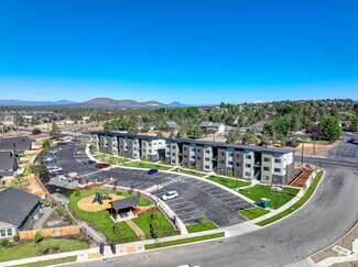 Building Photo - Linden Lofts