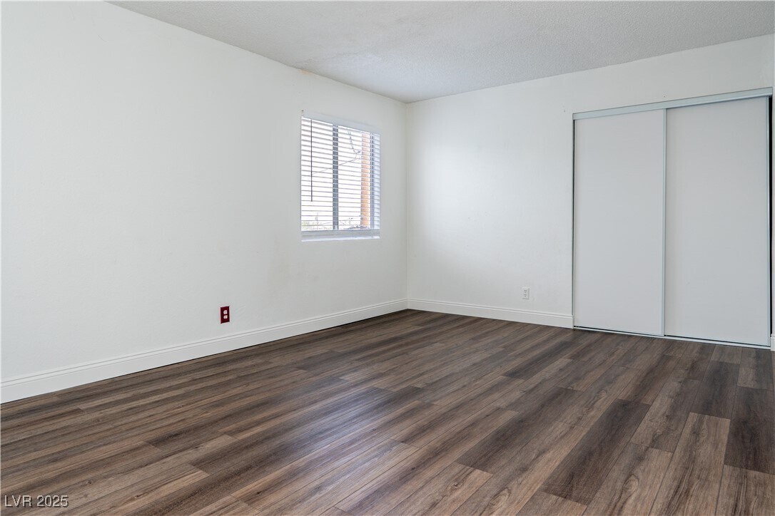 Foto del edificio - 25 Gold Bar Ct