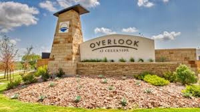 Foto del edificio - Spacious Family Home in Overlook at Creeks...