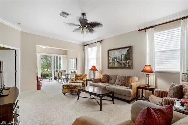 Foto del edificio - 7209 Winkler Rd