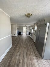 Building Photo - 100 Granite St