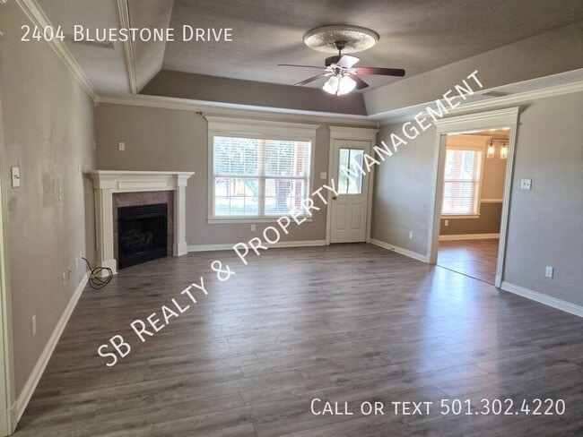Foto del edificio - 2404 Bluestone Dr