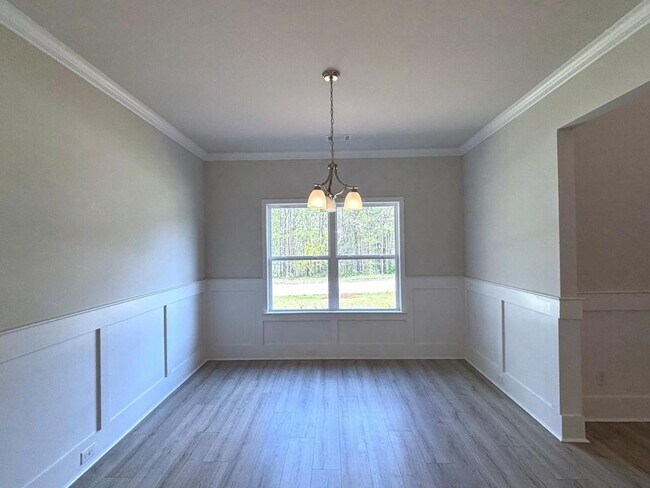 Foto del edificio - 80 Hawthorn Ln