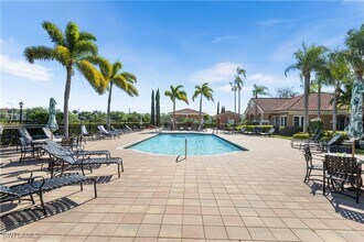 Building Photo - 1820 Florida Club Cir