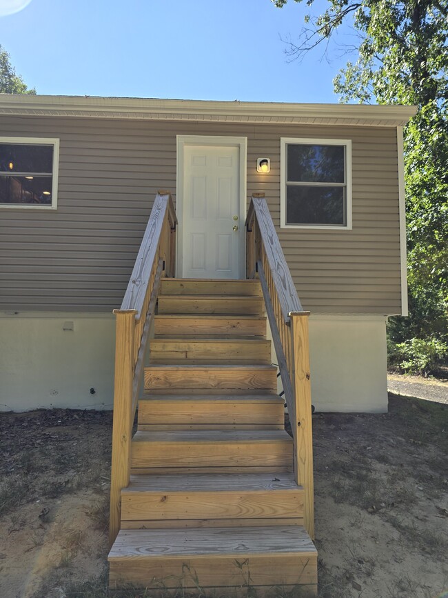 Building Photo - 308 Sorrento Ave