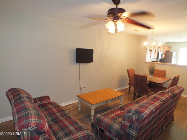 Foto del edificio - 522 Candida Dr