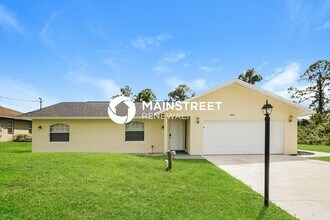 Building Photo - 4003 3rd St W