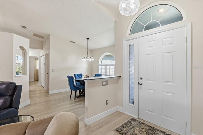 Building Photo - 6211 65th Pl E