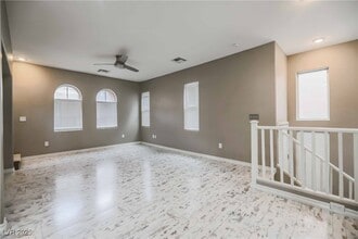 Building Photo - 10633 W Double Spring Ct