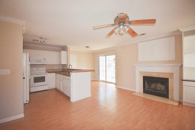 Foto del edificio - 4908 Darby Lane