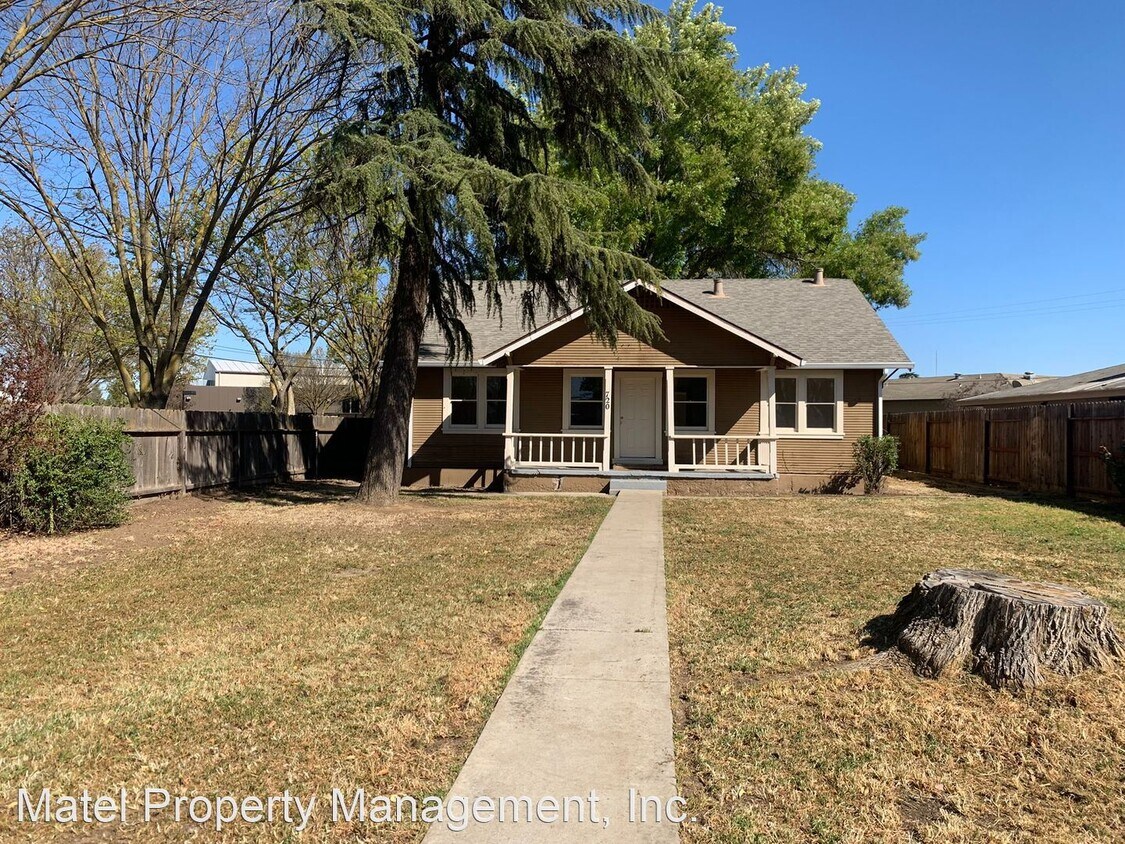 Primary Photo - 3 br, 1 bath House - 720 WARD AVE