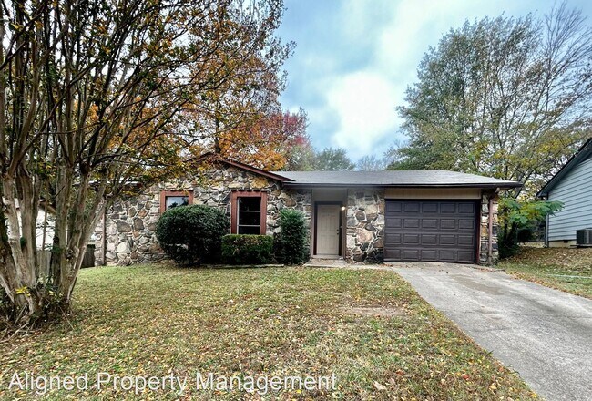 Building Photo - 3 br, 2 bath House - 1714 Charlotte Ct.