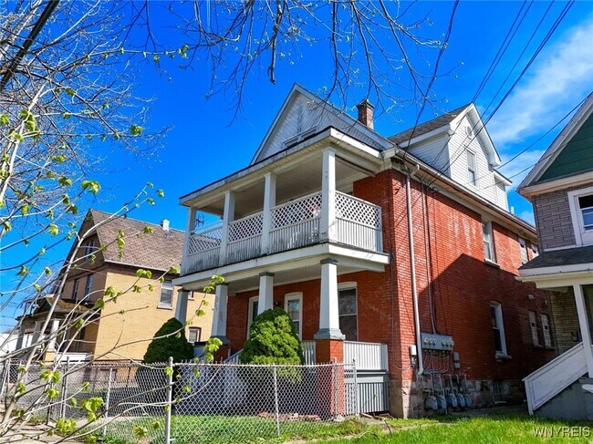 Foto del edificio - 1953 Falls St