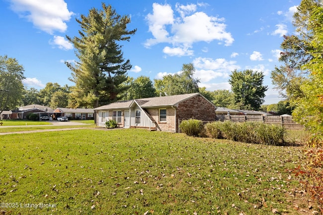 Photo - 7520 Blue Wing Dr House