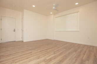 1x1 Dining Room - Mossdale Landing