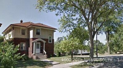 Building Photo - 4000 20th Ave S