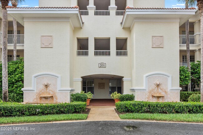 Foto del edificio - 201 S Ocean Grande Dr