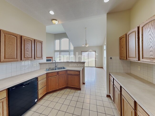 Foto del edificio - 160 Whittington Pl