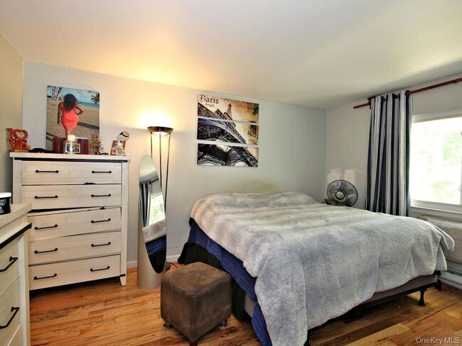 Foto del edificio - 403 Woodland Hills Rd