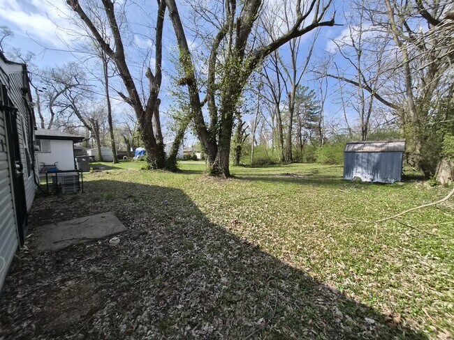 Foto del edificio - 3922 N Butler Ave