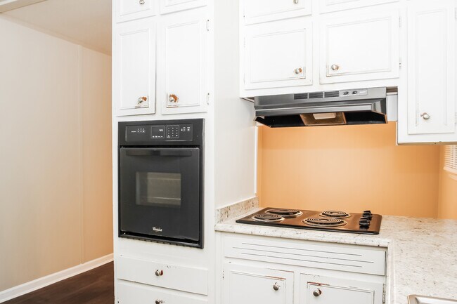 Foto del edificio - 3463 Darlene Cir NW