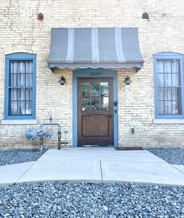 Primary Photo - 2889 Union St