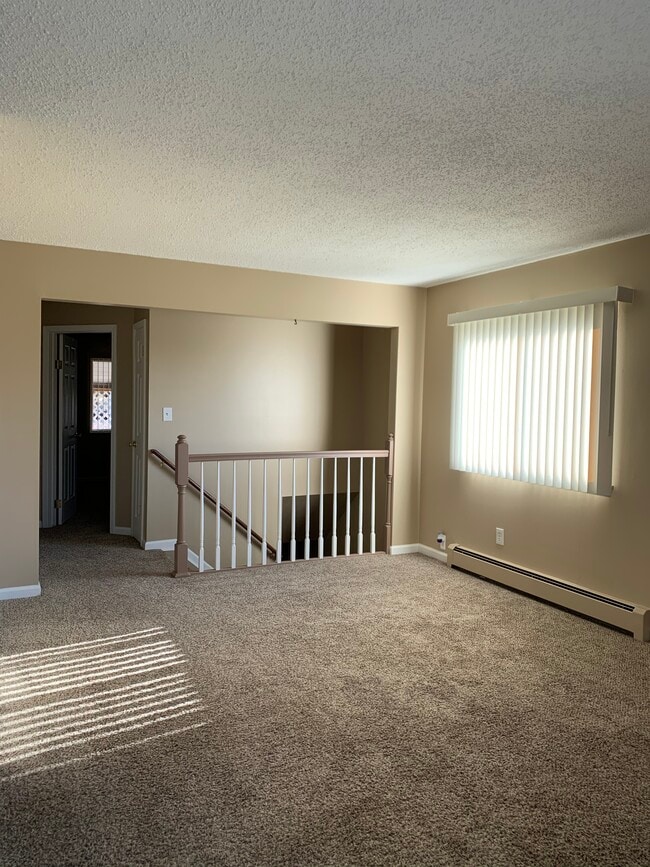 Living room - 61035 11 Mile Rd