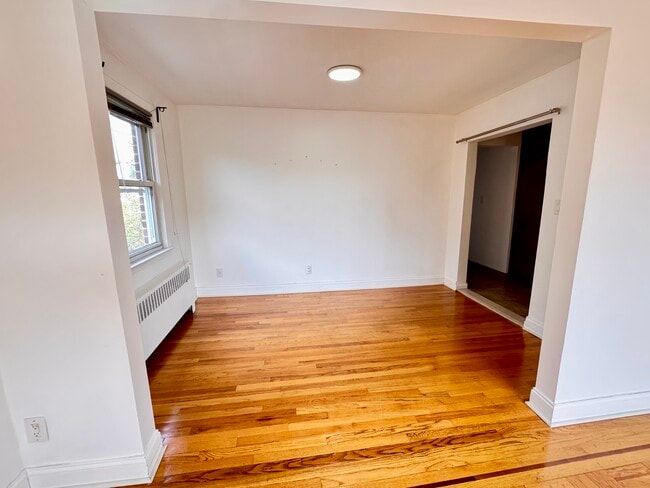 A dining room adjacent to the kitchen - 1624 Ohm Ave