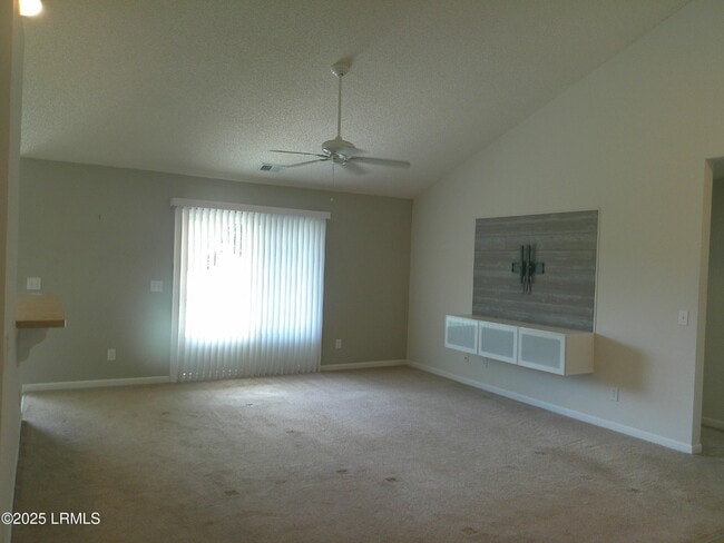 Building Photo - 41 Broadland Cir