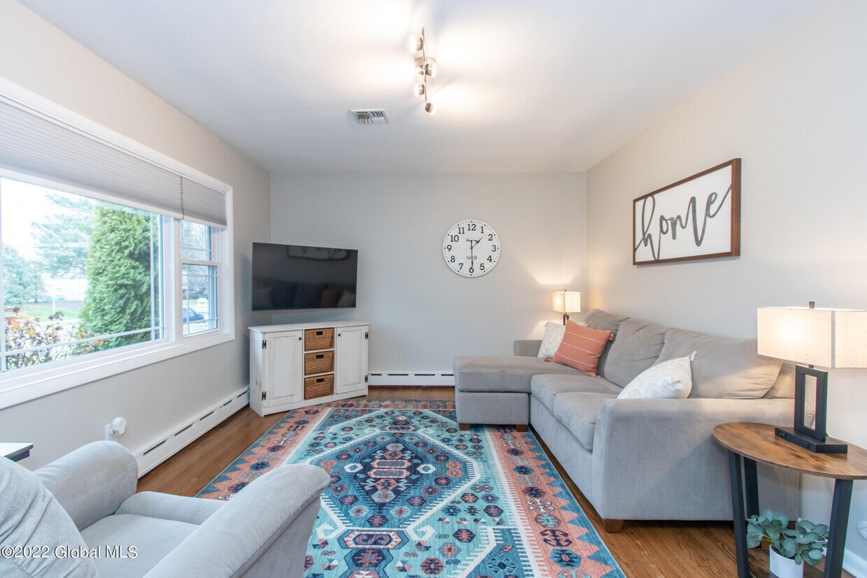 350 Magazine St, Albany, NY 12203 Townhome Rentals in Albany NY