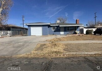 Building Photo - 15139 Las Piedras Dr