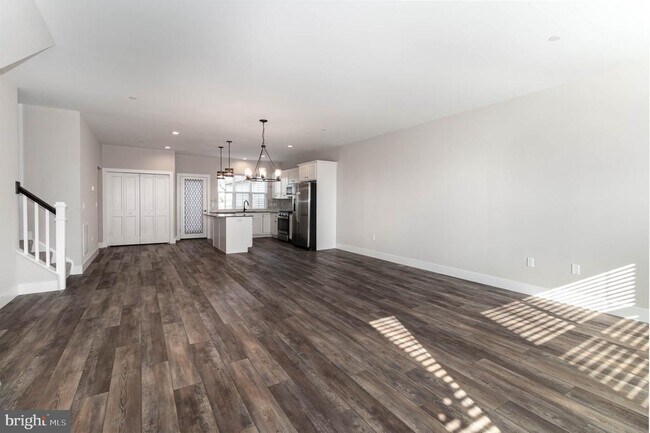Foto del edificio - 102 Stickley Dr