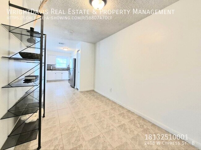 Foto del edificio - 2408 W Cypress St