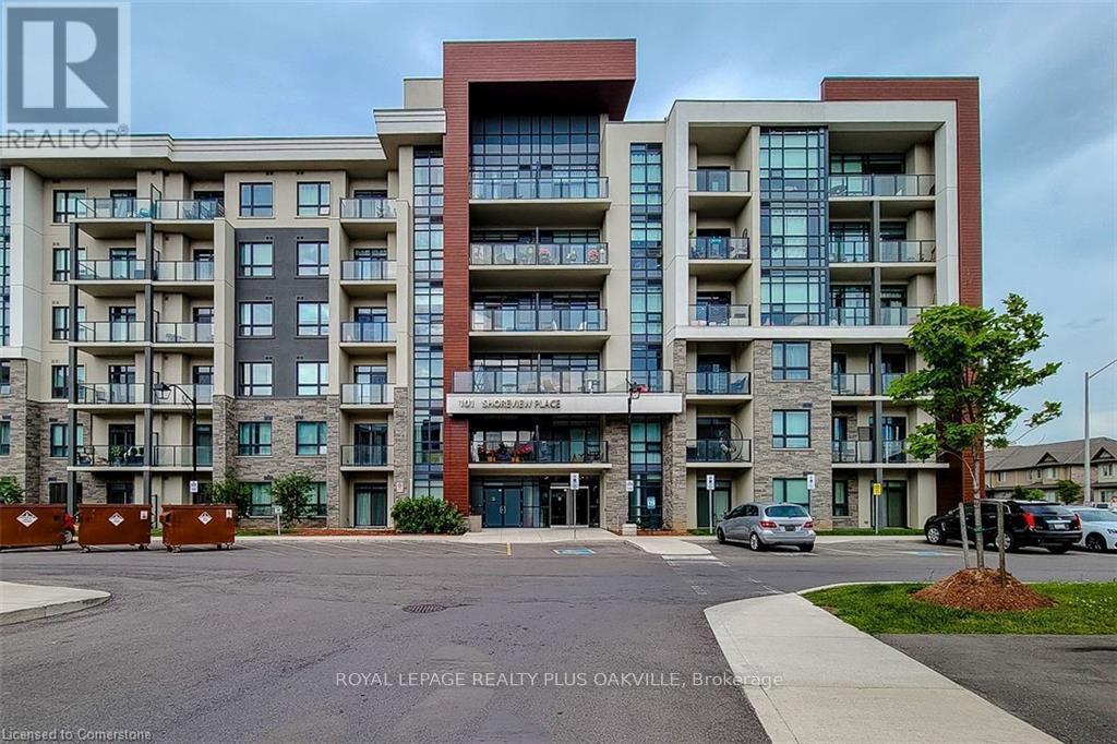 Primary Photo - 101-101 Shoreview Pl
