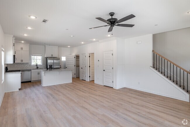 3 habitaciones, 2,5 baños - 147 m² - Sala de estar - Garland Luxury Living